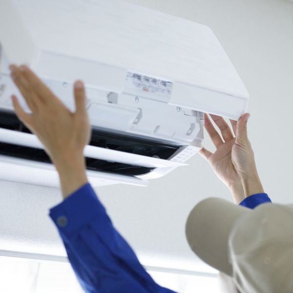 東京で埋め込み型のエアコン清掃なら当社にお任せください